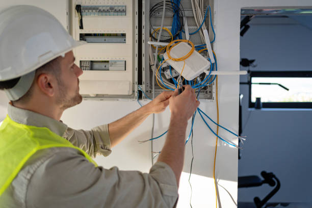 Best Electrical Contractors for Businesses  in Eldridge, IA